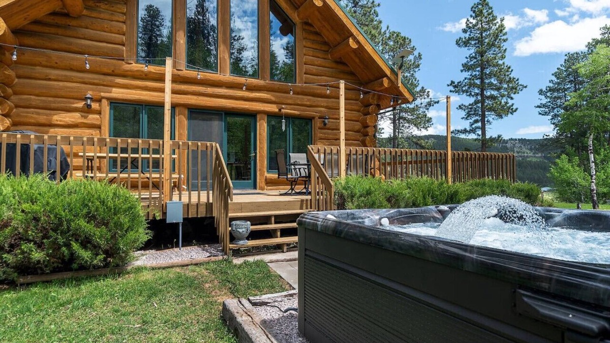 Rapid City Apartment | Peaceful Valley Hideaway