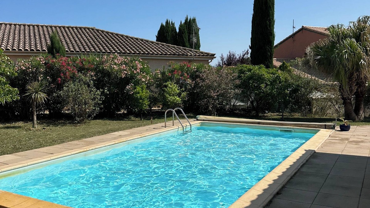 Canet-en-Roussillon House | Peaceful villa, swimming pool, BBQ & pétanque court