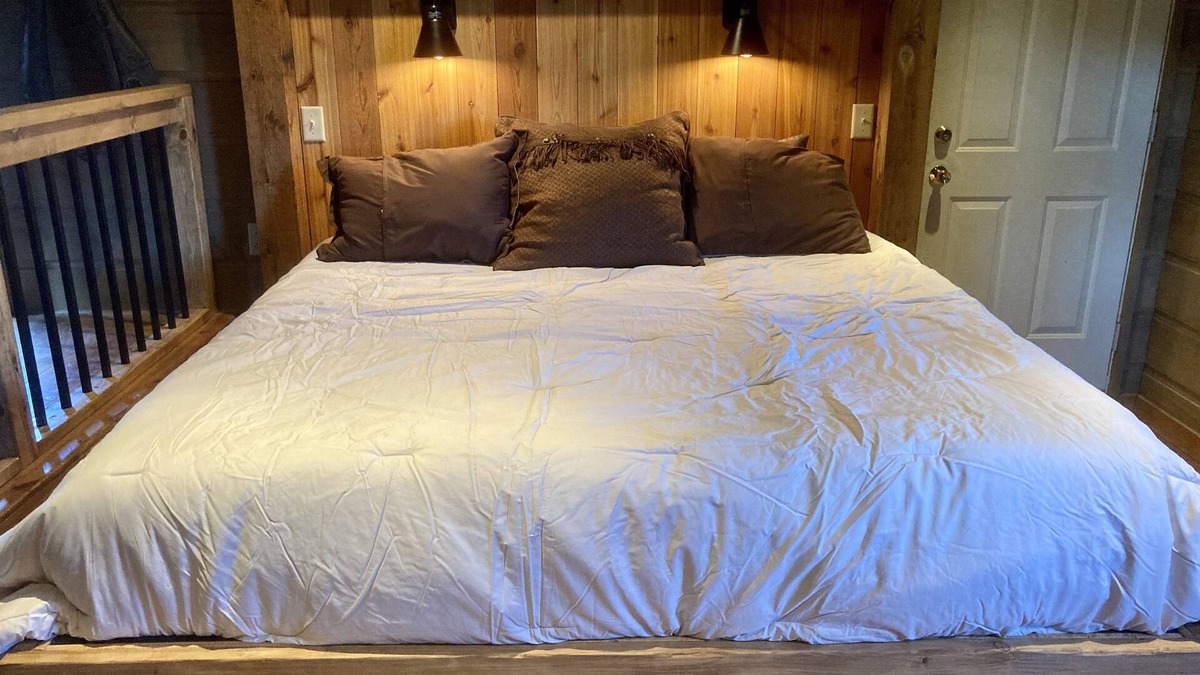 Hermosa Apartment | Peaceful Views & Comfort, Within 10 Mi of Mt. Rushmore & Custer State Park.