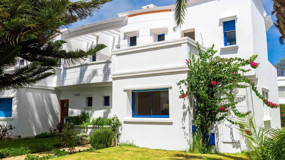 Skhirat Plage Villa | Peaceful villa with a beautiful garden, less than 5 minutes walk from beach