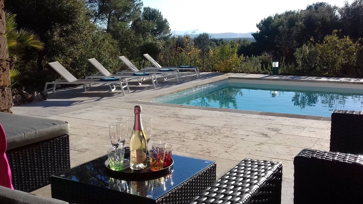 Flayosc Villa | Peaceful villa with quality services at the gates of Haut-Var - Flayosc