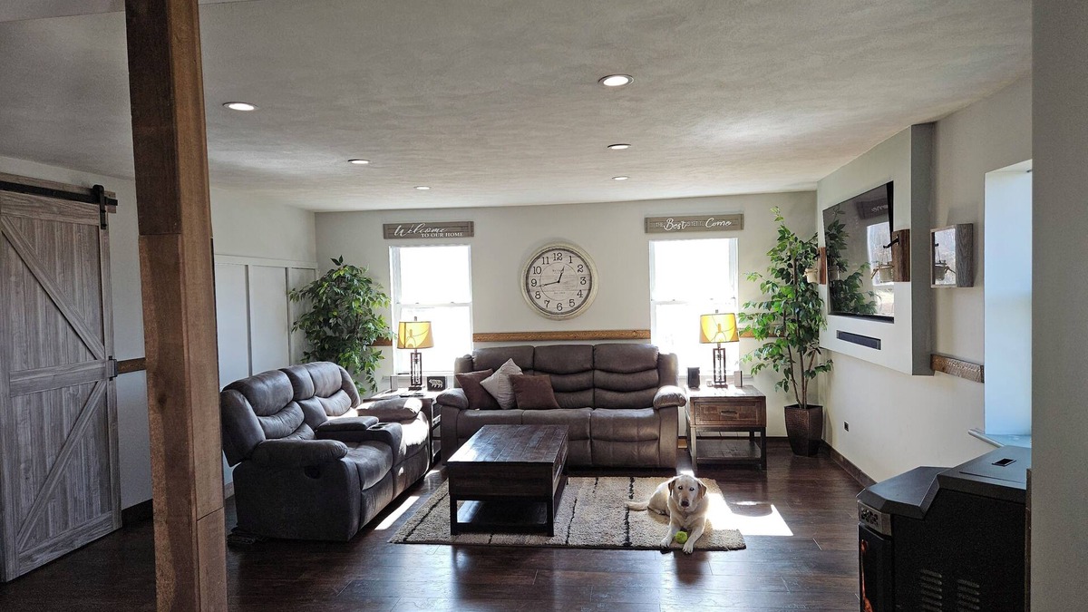 Sennett House | Peacefully Country Setting