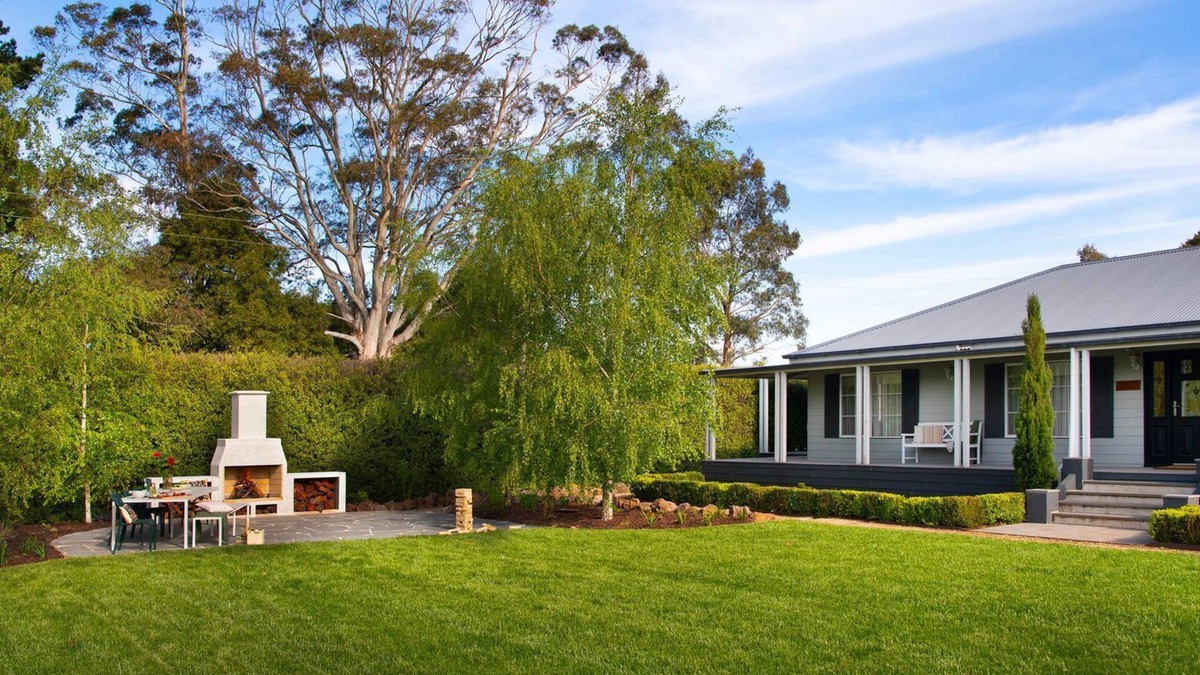Trentham House | Peahen House - Trentham Luxury