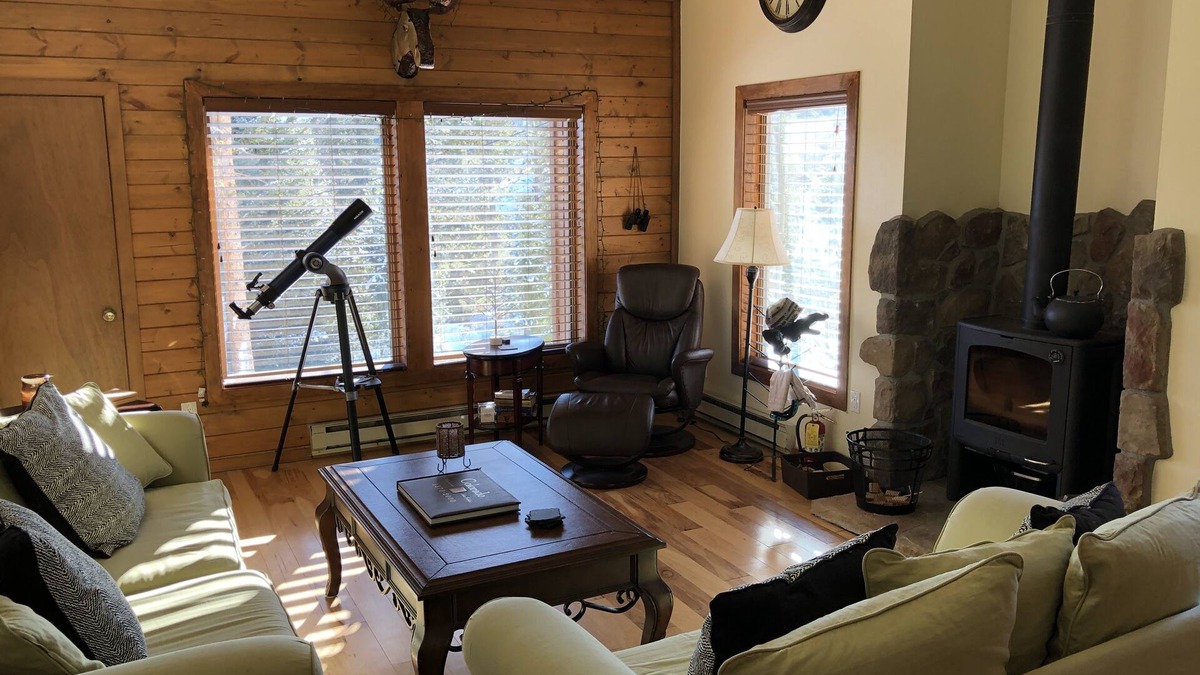 Winterwood Ski Chalet | Peak 7 Breckenridge Retreat, 4 BR, views & trails!