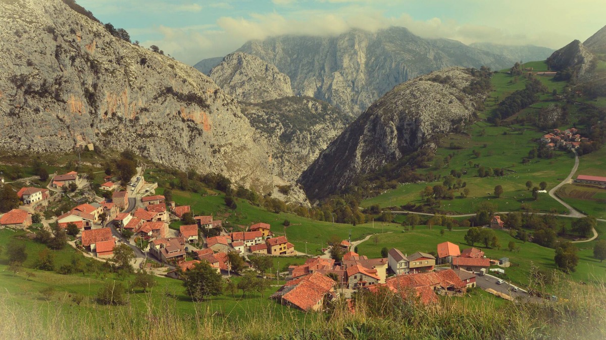 Cillorigo de Liebana Apartment | Peaks of Europe. Bejes 20 km of Potes