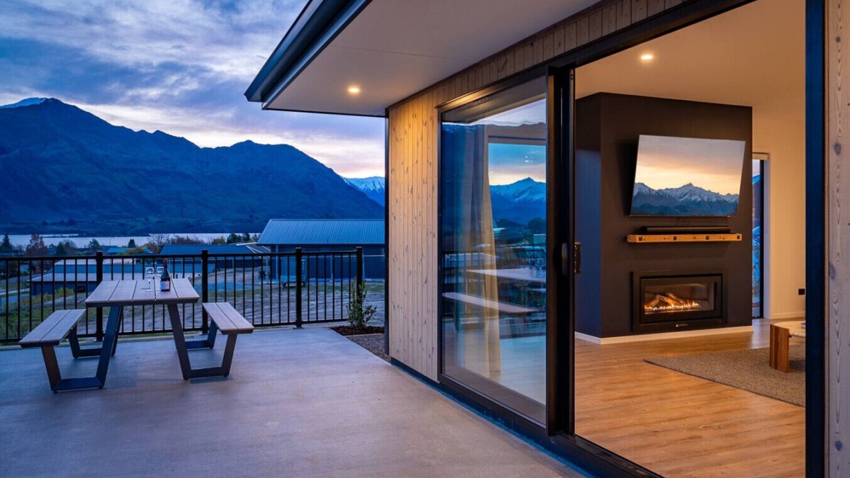 Wanaka House | Peaks and Pines Wanaka