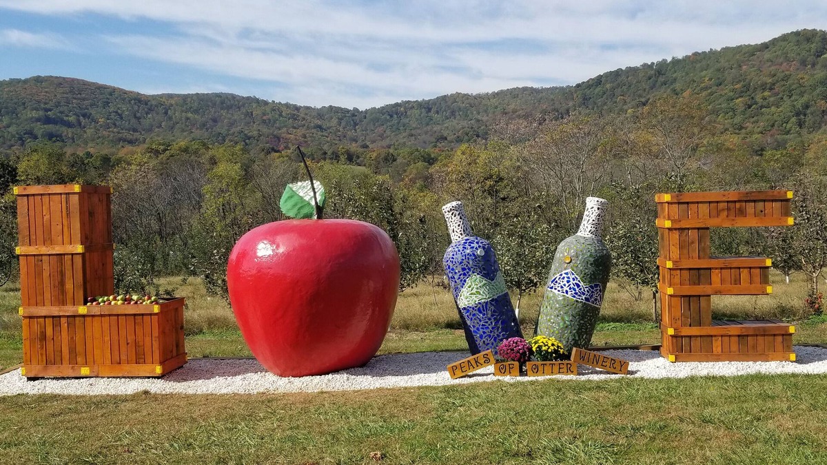 Peaks Other | Peaks of Otter Winery and Orchards