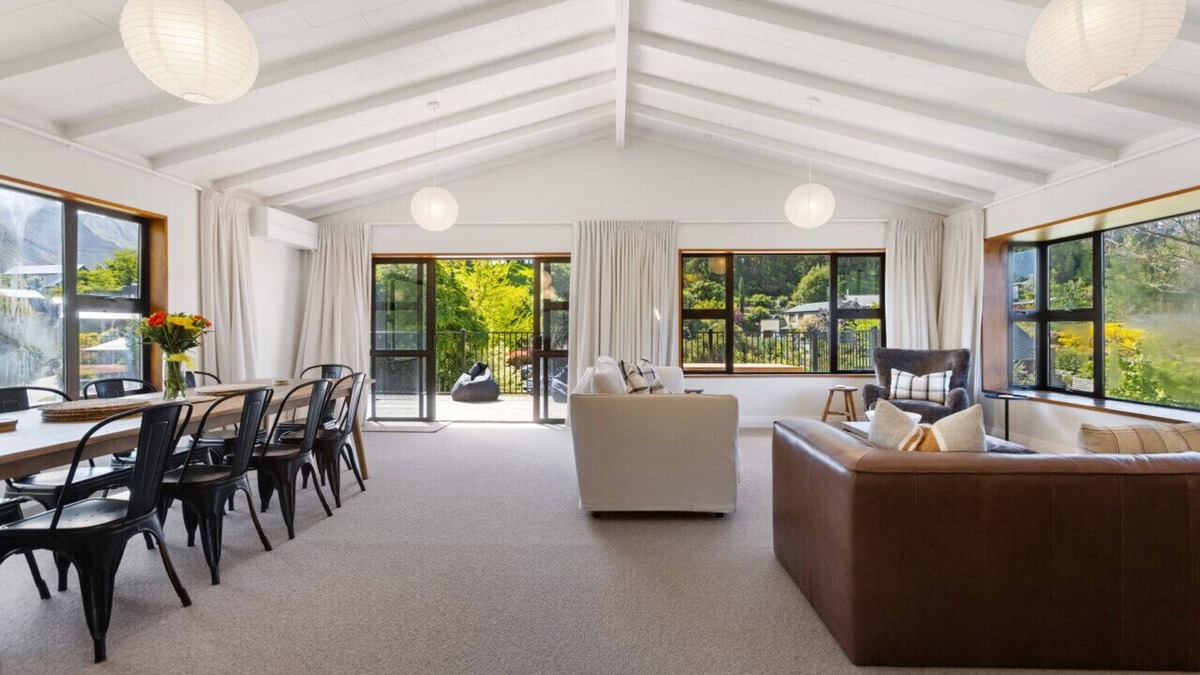 Wanaka House | Peakview Lodge Wanaka