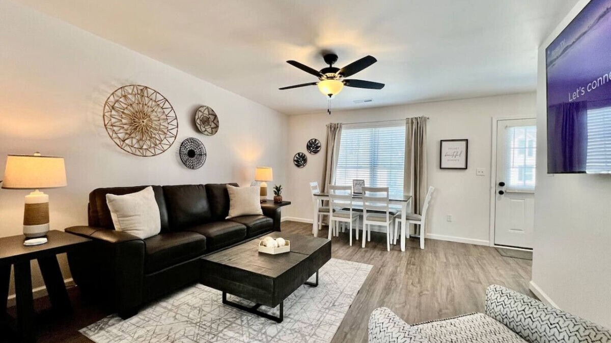Batesville House | Pearl of a home, central Batesville, IN -New build