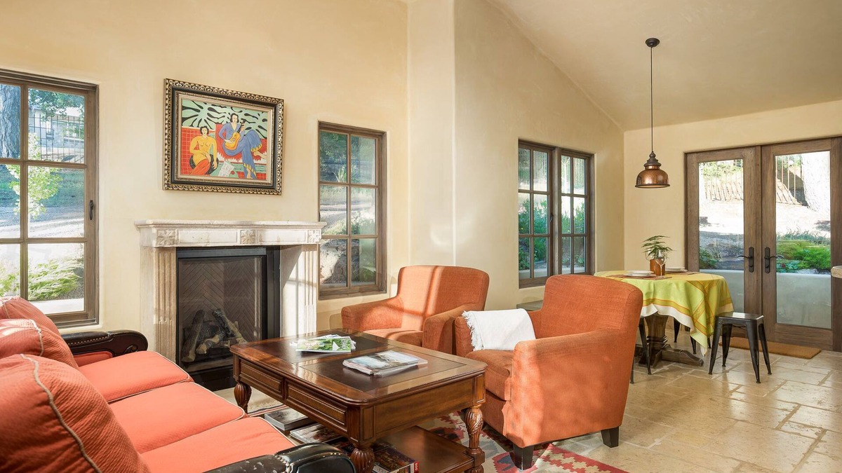 Pebble Beach Cottage | Pebble Cottage: New, Elegant, Steps away from Pebble Beach Lodge and Stevenson