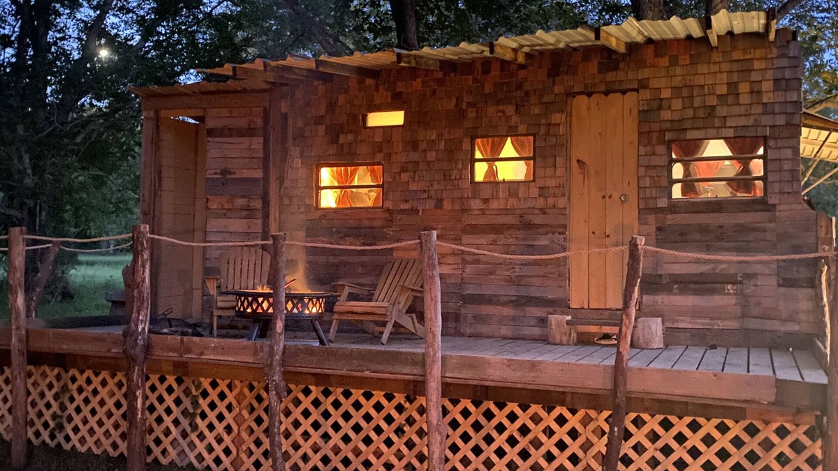 Huntsville Cabin | Pecan Grove Cabin on 15 acres near a creek