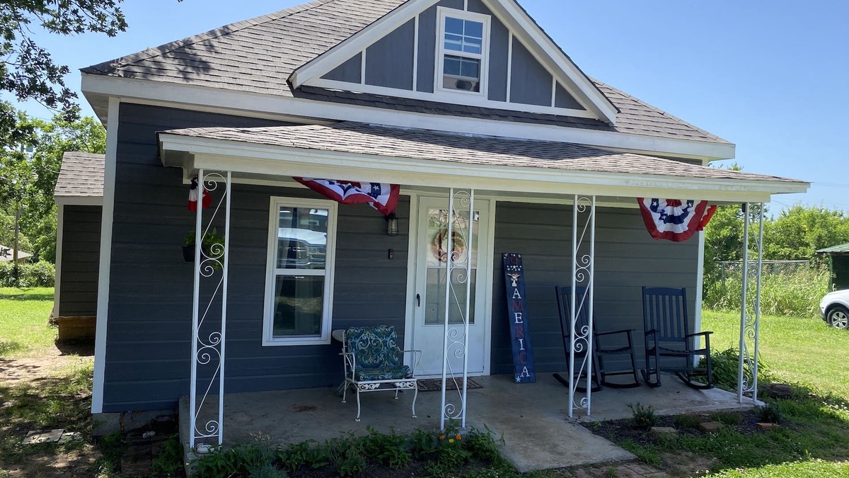 Wanette House | Pecan Hill Cottage