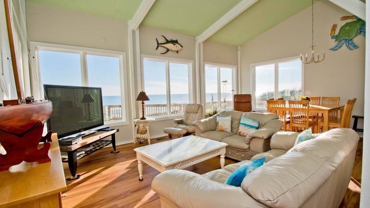 Pine Knoll Shores House | Pelican's Roost, Oceanfront House in Pine Knoll Shores, NC!