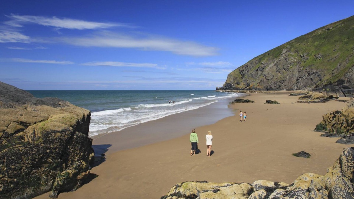 Tan-y-groes Bed & Breakfast | Penbontbren Luxury B&B