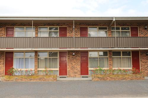 Tyabb Hotel | Peninsula Motor Inn