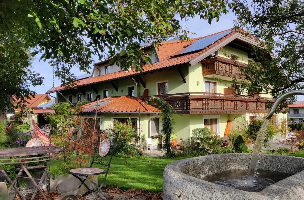 Sankt Georgen im Attergau House | Pension Holzapfel