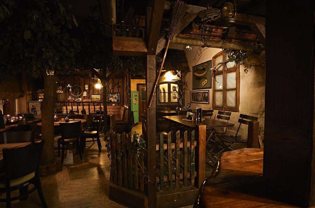 Sangerhausen House | Pension Rüssel-Pub