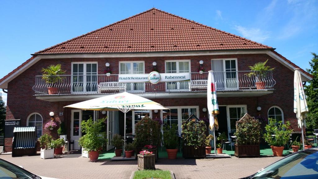 Raben Steinfeld Hotel | Pension Rabennest