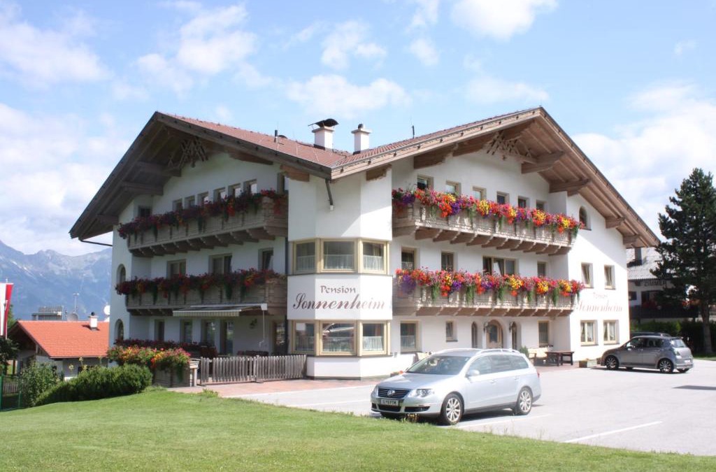 Schoenberg im Stubaital House | Pension Sonnenheim