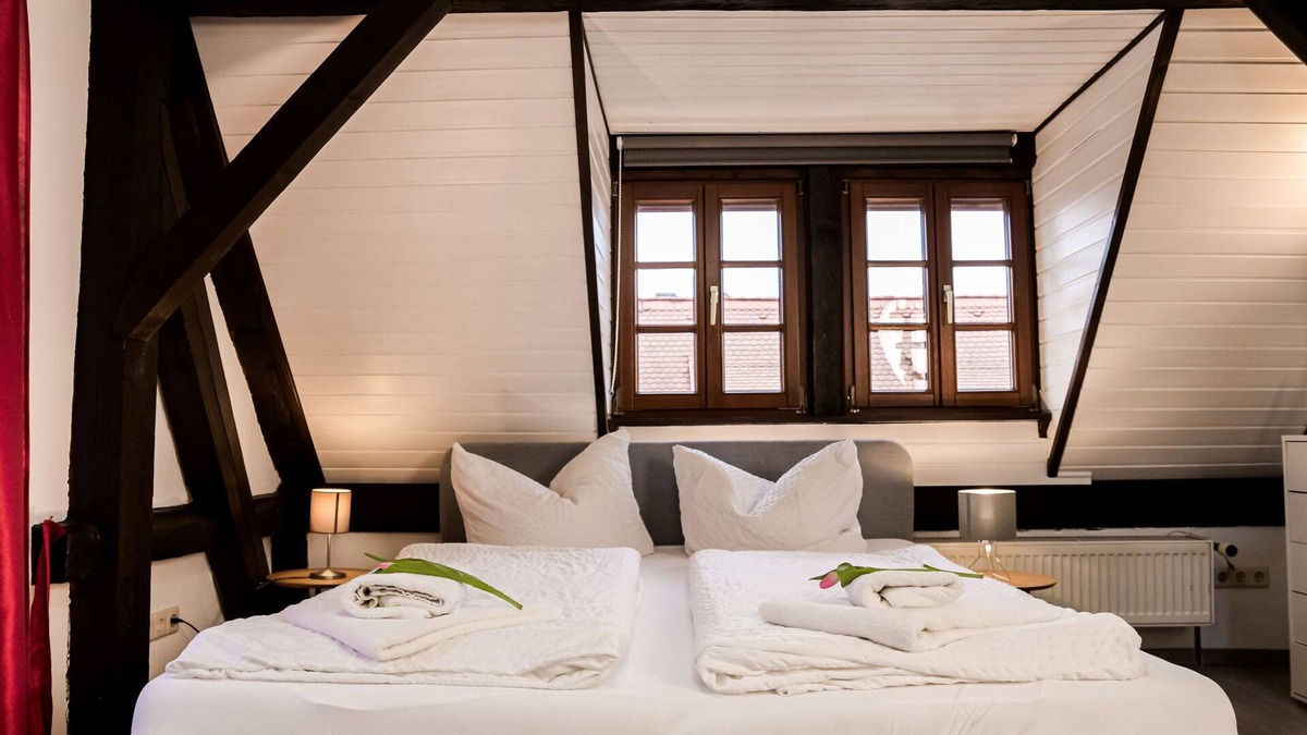 Mickten House | Pension Trobischhof