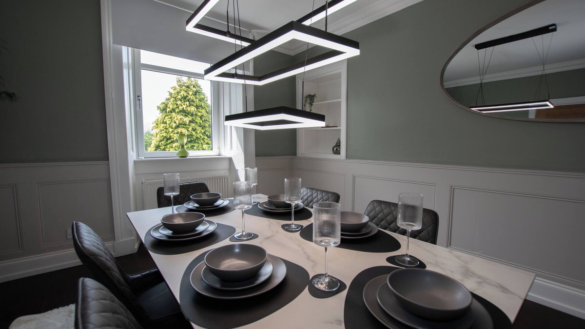Bathgate Apartment | Penthouse at the White House near Edinburgh