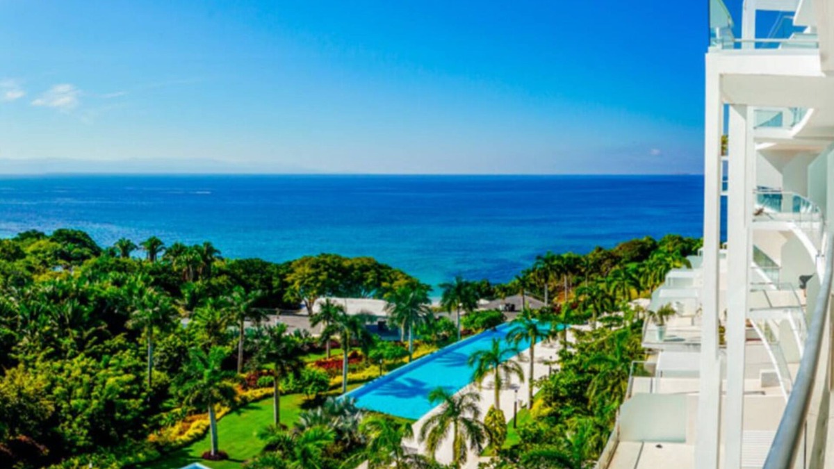 La Puntilla Apartment | Penthouse BOLONGO