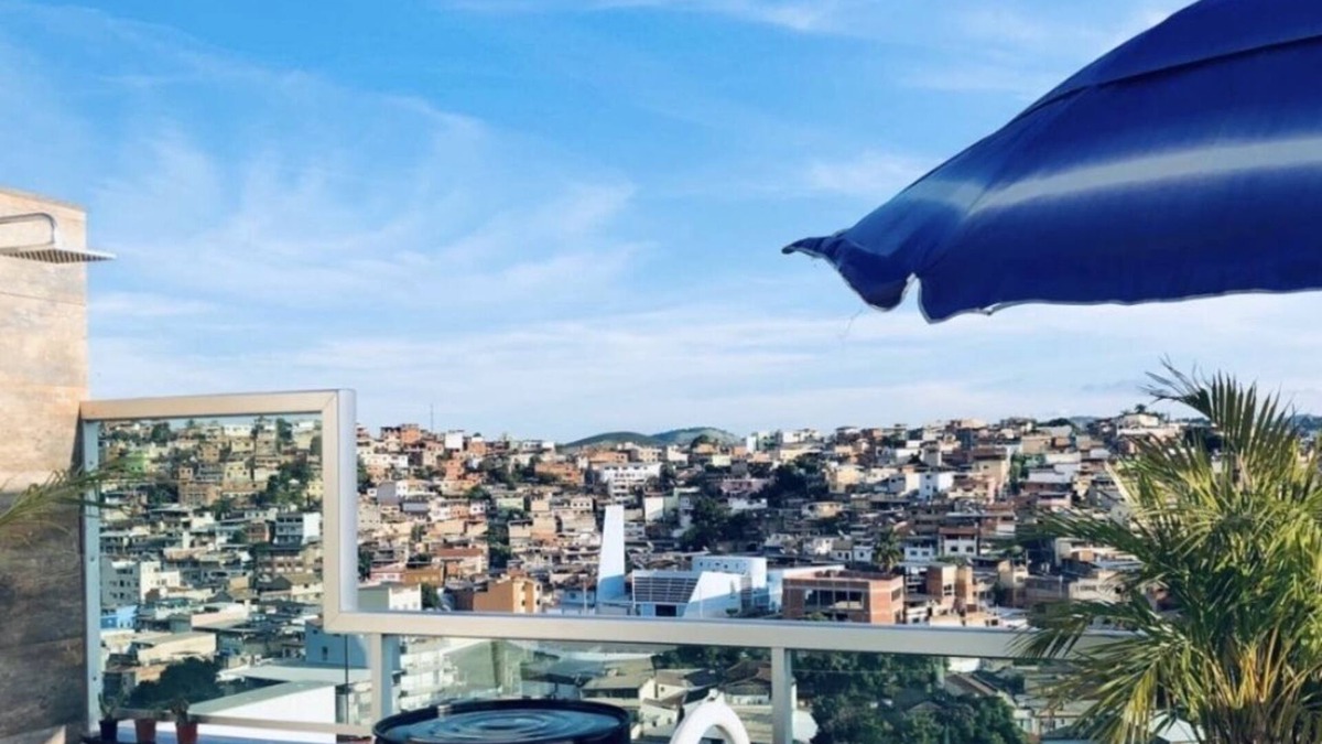 Muriae Apartment | Penthouse gourmet area, shower and pool