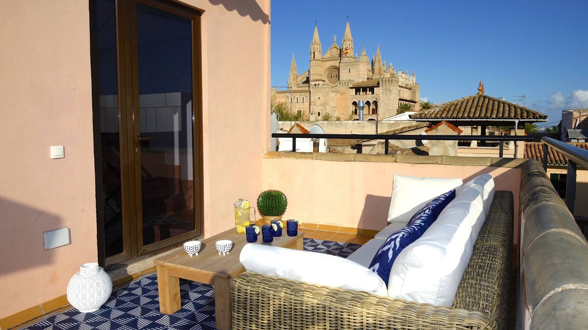 La Llotja-Born Apartment | Penthouse in the center, big terrace next to Cathedral