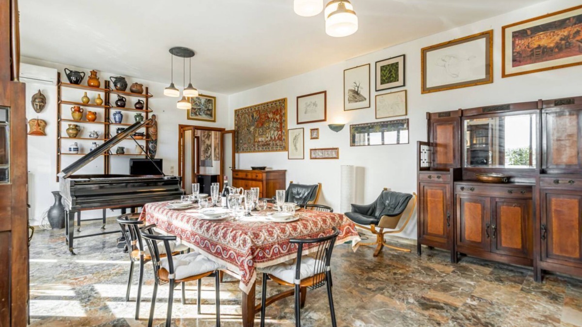 Pesaro Apartment | Penthouse Pisaurum - Central Apartment with Parking!