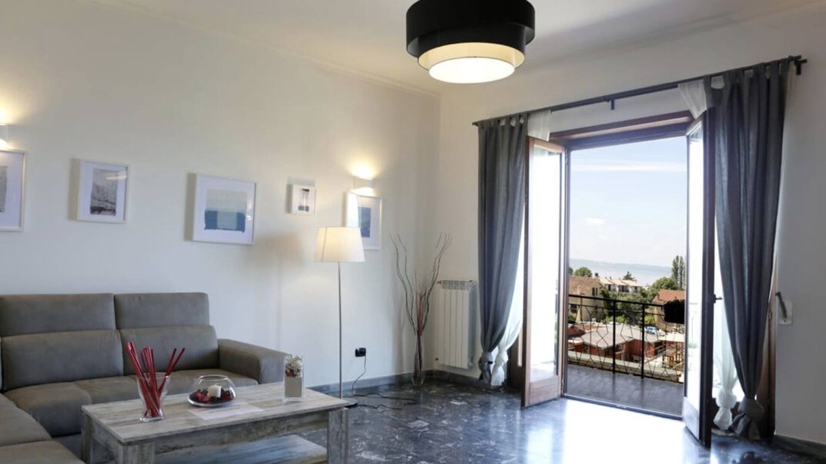 Lake Bracciano Apartment | Pepè apartament .Comfort and tranquility of your vacation.