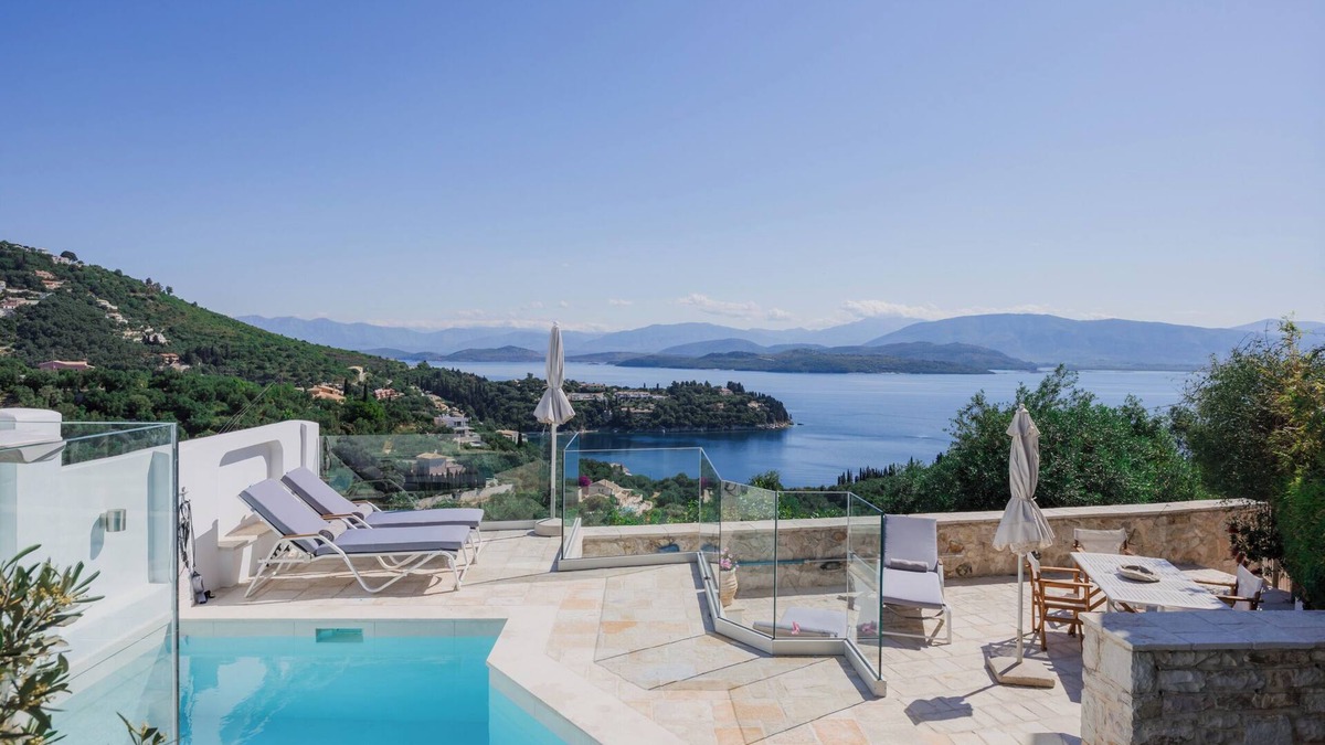 Gimari Villa | Pepe's Villa in Loustri on NE coast with private pool, WiFi, AirCon. Sleeps 4.