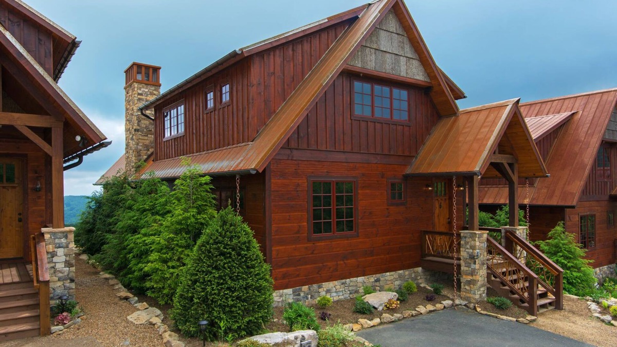 Elk Park Cabin | Peregrine's Perch- amazing views, hot tub, outdoor fireplace, Eagles Nest amenities
