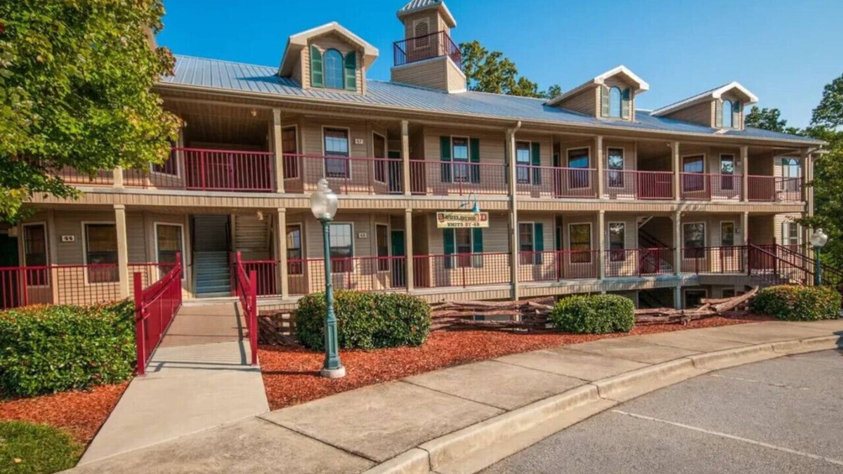 Clarkesville Condo | Perfect 2BD family vacation spot with Family Friendly Resort Activities on site