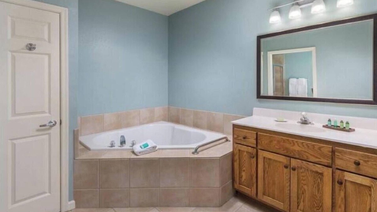 Williamsburg Apartment | Perfect 2bdrm condo-Williamsburg