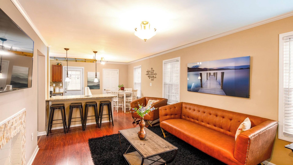 Dilworth House | Perfect 3-Bedroom House Off East BLVD!