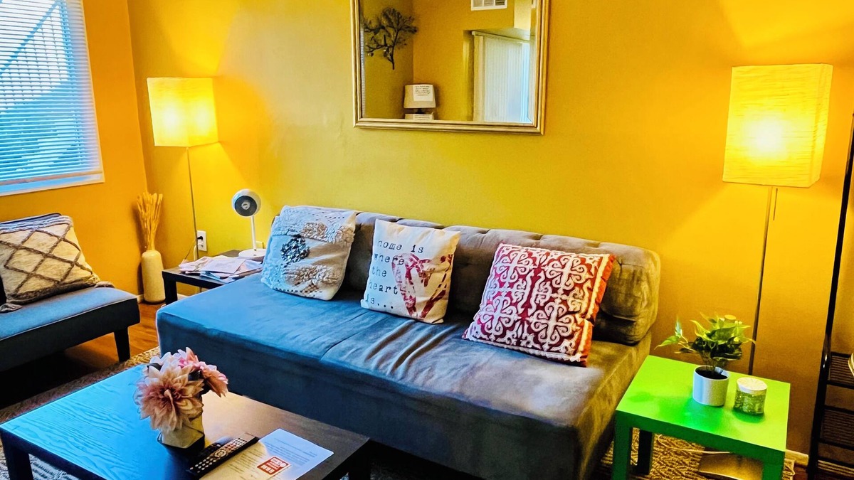 Aspen Hill Apartment | Perfect 3-bedroom 2-bath apartment with AC in Aspen Hill