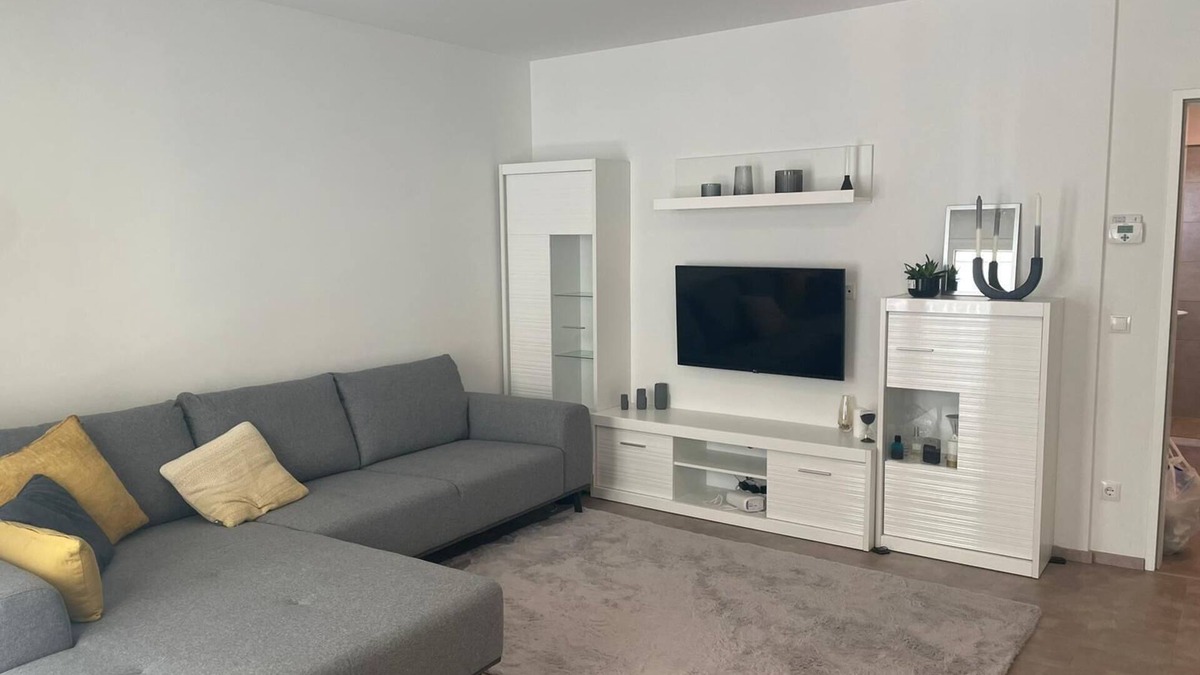 Oberdobling Apartment | ★ Perfect Accommodation for Families in Vienna, Austria near Danube Canal ★