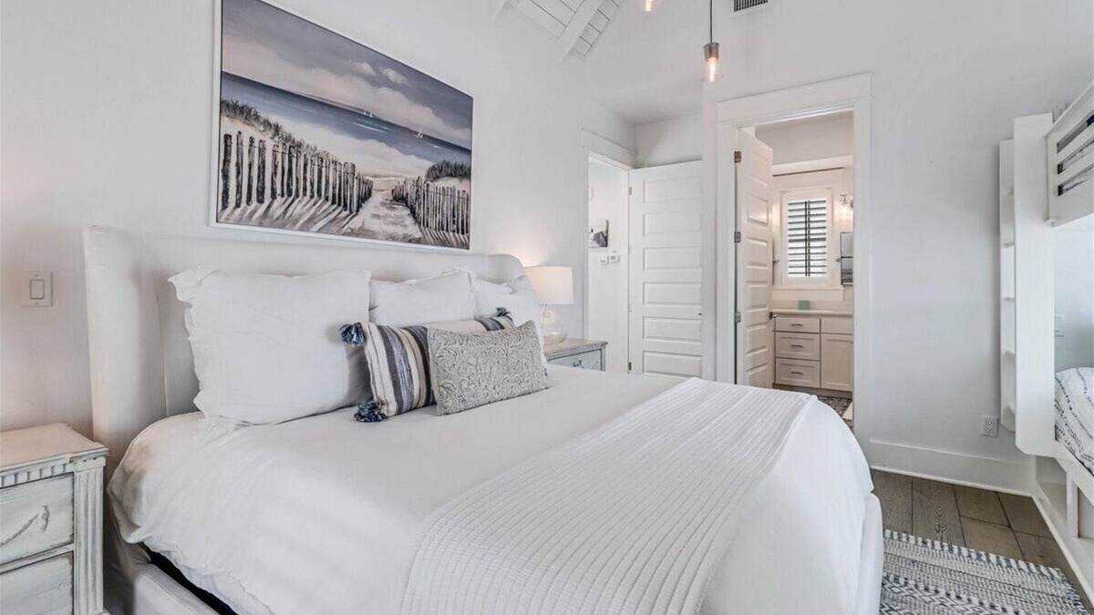 Cinnamon Shore Cottage | Perfect Beach Cottage w/Bonus Bunk+On-Site Amenities Galore@Cinnamon Shore
