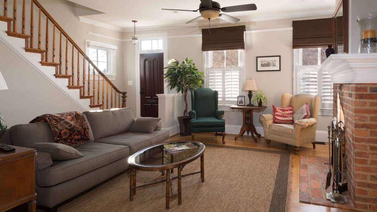 Old Town West House | Perfect Blend of Historic and New with a Great Location- Walk to everything!