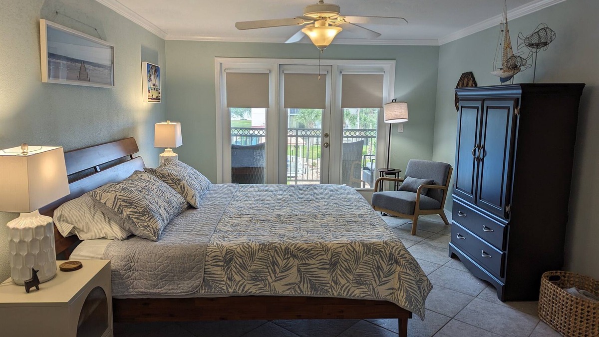 Biloxi Condo | "Perfect Coastal Getaway for Relaxation and Fun-Biloxi Dunes Delight!"!"