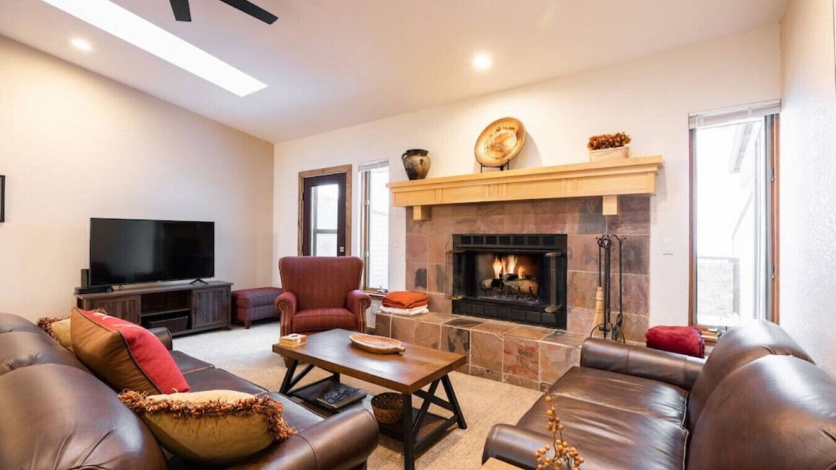 Intermountain House | Perfect Family Mountain Getaway!