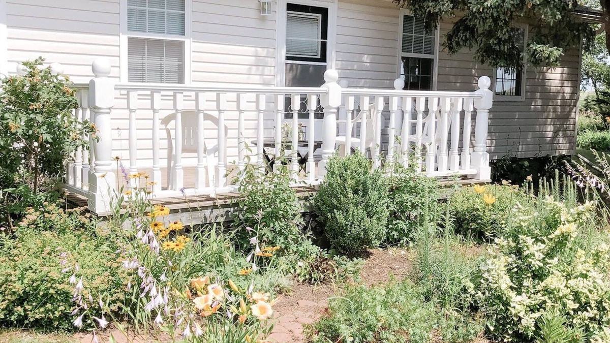 Morell Cottage | Perfect for beachcombers, golfers, day-trippers, and seafood lovers!