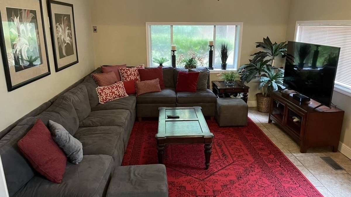 Chapel Ridge House | Perfect for campus visits 4 bedroom walk to Doak