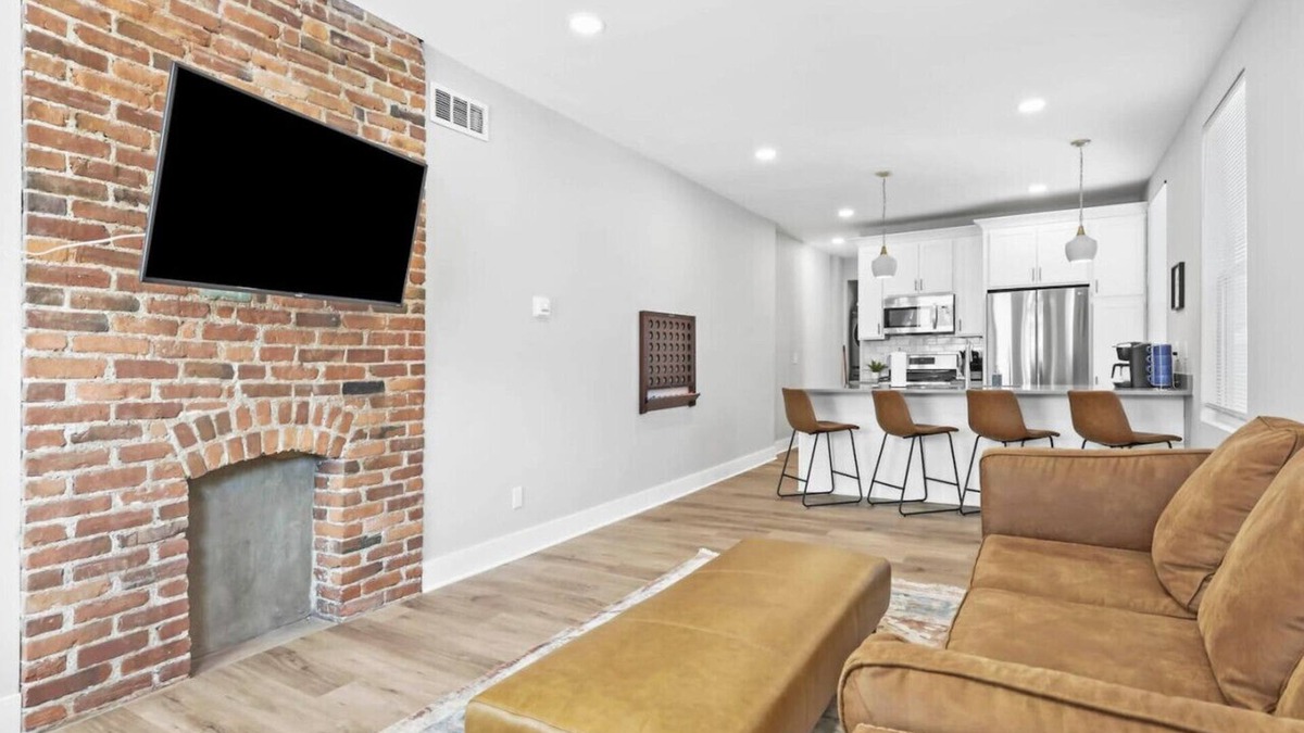 Livingston Park House | Perfect for companies!