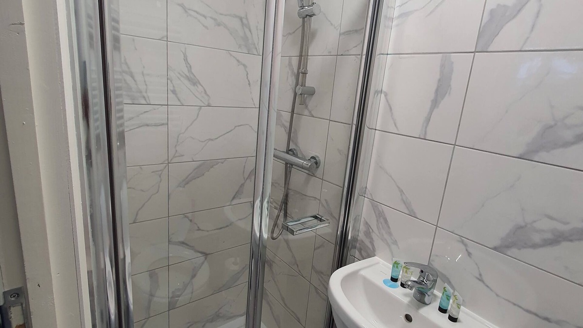 West Thurrock House | Perfect for family getaways! Home away from Home
