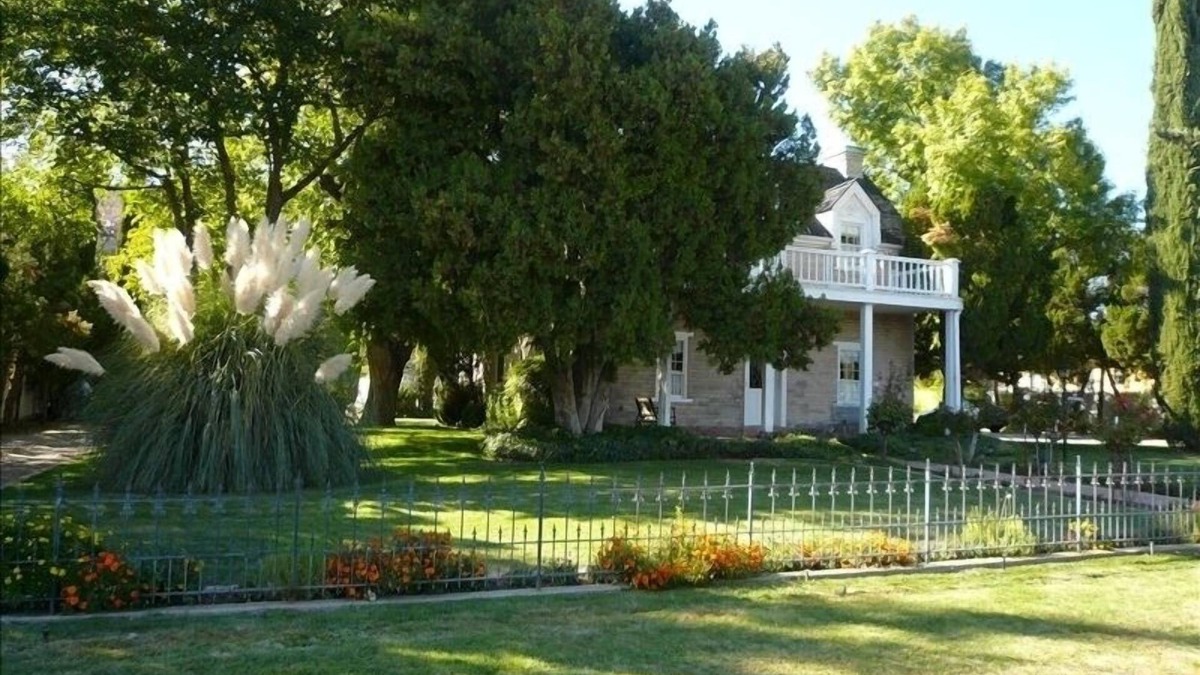 St. George House | Perfect for Families