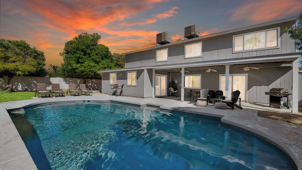 Trails North House | Perfect for Large Groups and Families - Pool, Hot Tub & Putting Green!