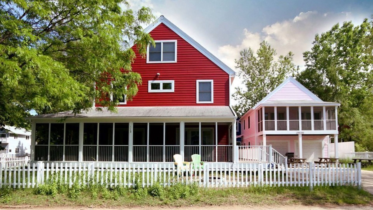 Michigan City House | Perfect for large groups located in the heart of Beachwalk Resort