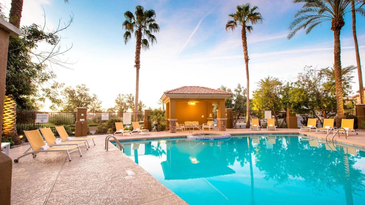 Ocotillo Hotel | Perfect Getaway in Chandler: Pool, Dining, & Close to Phoenix Attractions