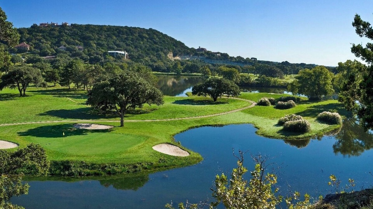 Boerne Hotel | Perfect Golfer's Haven: High-End Resort With Championship On-site Course